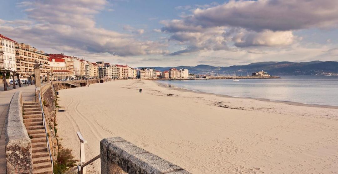 Veiga Da Fraga Appartement Poio Buitenkant foto